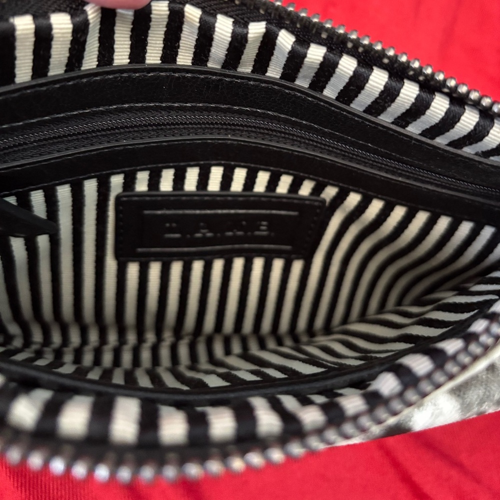 L.A.M.B. LAMB Purse Crossbody - Picture 6 of 12